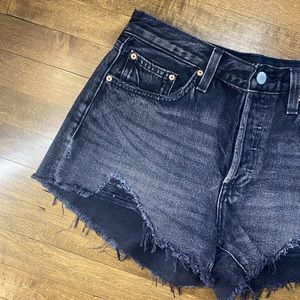 Aritzia Denim Forum “The Ex Boyfriend Short”